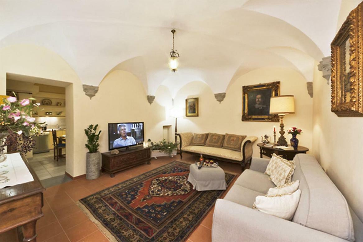 Apartment Via Dei Fossi Florenz